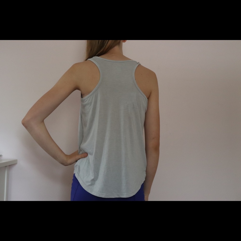 Tank top - Picture 2 of 2